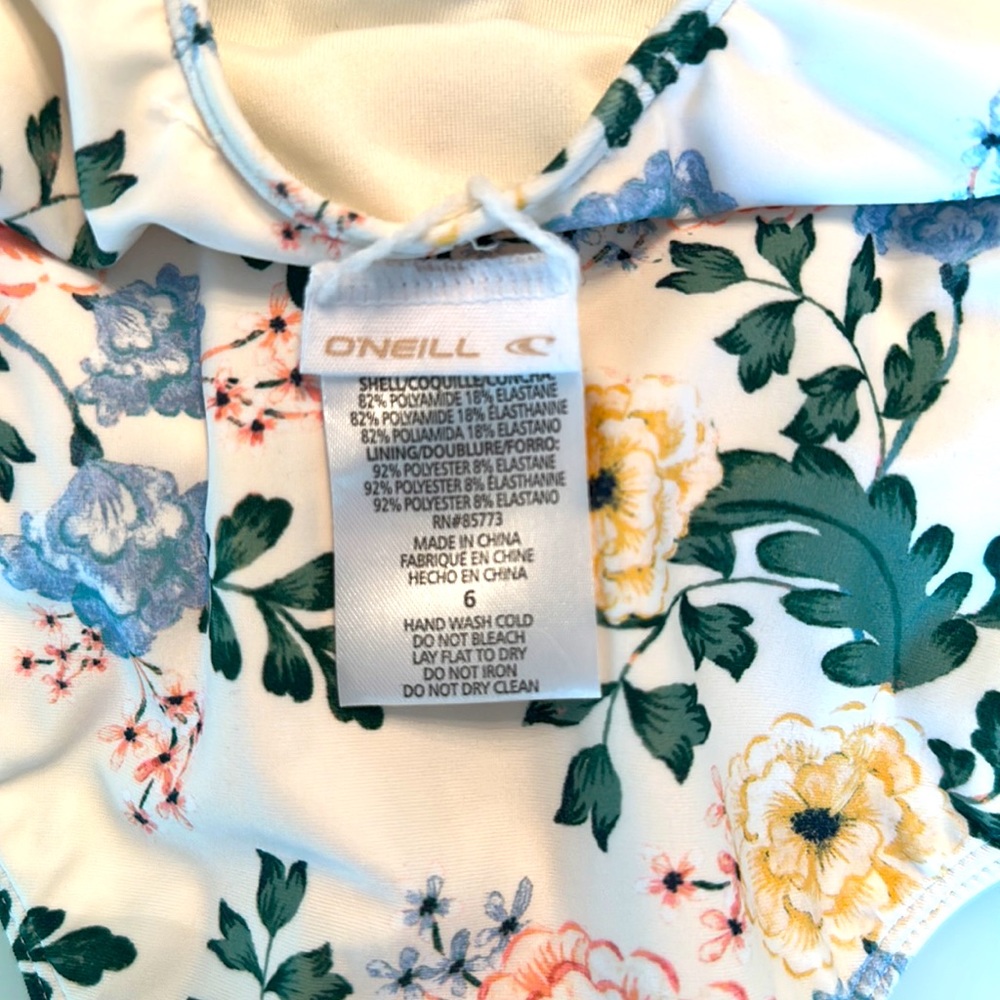 O’Neil kids swimsuit - Picture 3 of 3